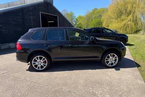 PORSHE CAYENNE 3.2 v6 tiptronic S