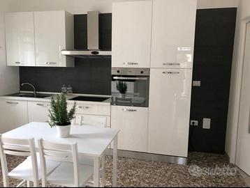 Villino indipendente a Marina di Pulsano (TA)