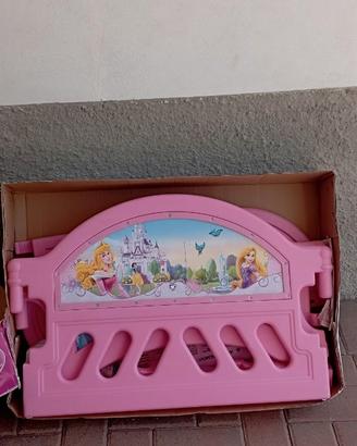 Un Lettino pincipesa  giocattolo 760×160×70MM