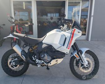 Ducati DesertX 2024 - 2300 KM unico proprietario