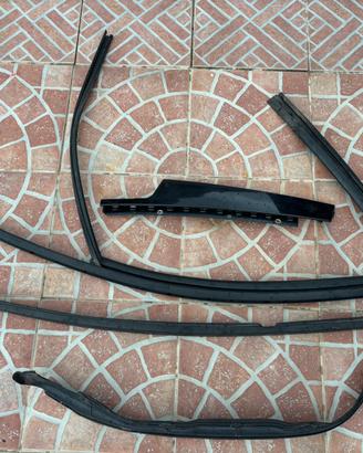 KIT GUARNIZIONE PORTIERA È PROFILATI 500 X