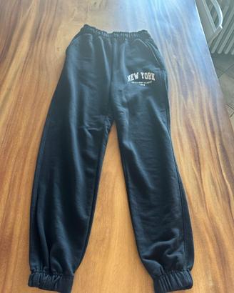 Pantaloni tuta bershka taglia XS
