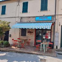 Bar/ristorantino /pizzeria o negozio