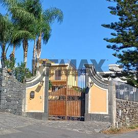 Villa singola - Santa Venerina
