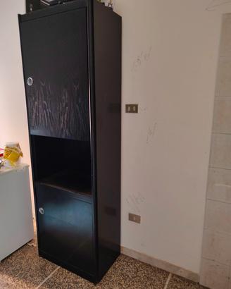 Credenza blu scuro in legno massello