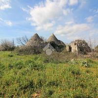 CASA DI CORTE A OSTUNI