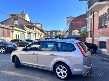 Ford Focus sw 2.0 gpl della casa