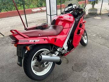 Honda VFR750