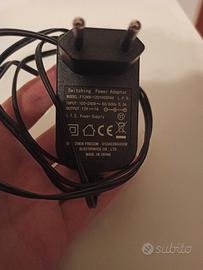 Set di tre alimentatori