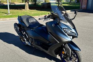 Yamaha T-Max 560 icon Blue 2024