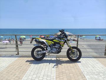 SUZUKI DRZ 400 sm