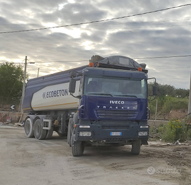 Trakker 440 mezzo d'opera