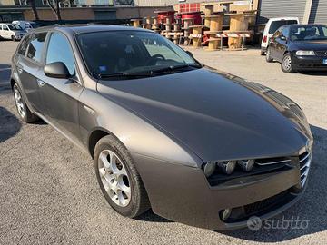 ALFA ROMEO 159 1.9 JTDm 16V Sportwagon Stupenda