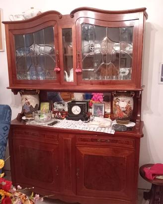 Mobile buffet filettato  vetri molati e piombati