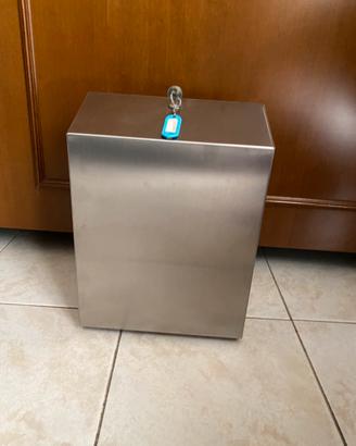 Dispenser asciugamani di carta