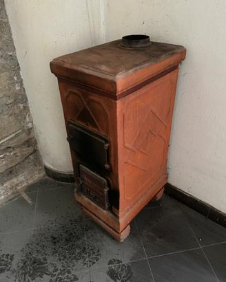 Stufa in terracotta Felici Prato