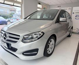 MERCEDES-BENZ B 180 d Automatic Business