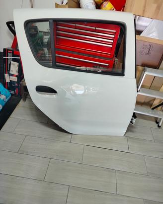 Sportello posteriore  destro dacia Sandero 