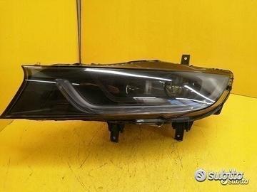 Lampada cintura musata con cofano e paraurti compl