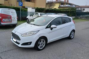 Ford Fiesta 1.5 75 CV ideale per neopatentati