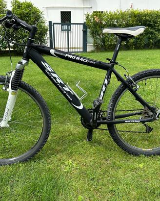 MTB SRT Salvador Team Pro Race