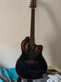 Chitarra acustica elettrificata