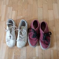 Scarpe Adidas bianche e Vans Rosse