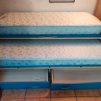 Letti singoli + cassetti