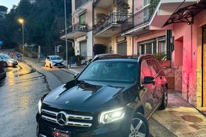 Mercedes-benz GLB 200 d Automatic Premium, SERVICE