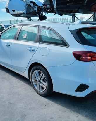 RICAMBI USATI KIA CEED SPORTWAGON 2019 1.4 B/GPL