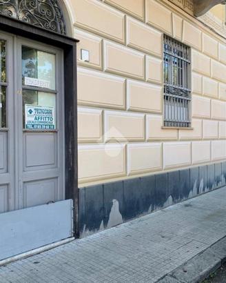 UFFICIO A LAVAGNA