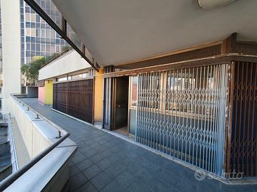 Ufficio/Negozio 61 mq al Dir.70 a Modena