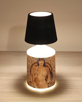 LAMPADA DA TAVOLO CON BOTTIGLIA DI GIN JROSE N.2