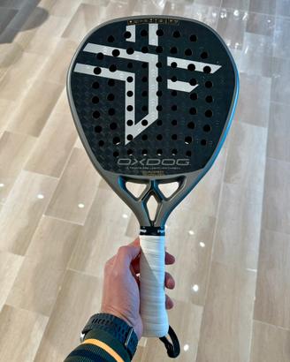 OXDOG ULTIMATE PRO LIGHT pala padel