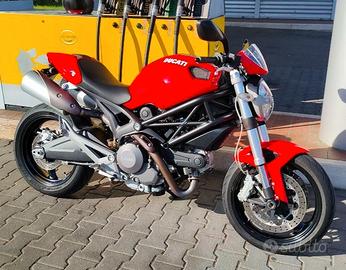 Ducati Monster