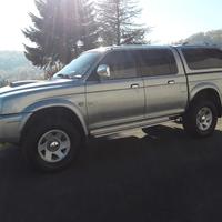 Mitsubishi L200 2.5 TDI 4WD Club Cab Pick-up GLS