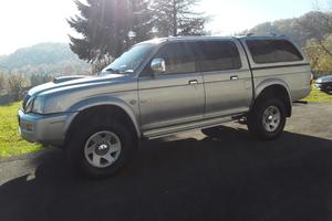 Mitsubishi L200 2.5 TDI 4WD Club Cab Pick-up GLS