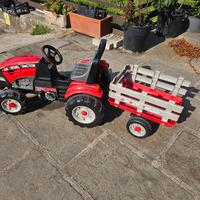 Trattore a pedali 
