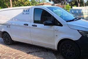 Mercedes Vito con ATP