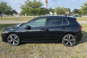 Volkswagen Golf 8.5 eHybrid Edition Plus - 06/2025