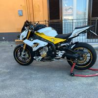 Bmw s1000r 2014 full optional akrapovic