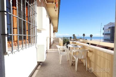 5 LOCALI A ALBA ADRIATICA