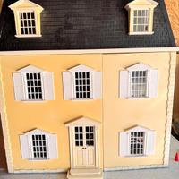 Casa delle bambole Vittoriana. Da collezione!