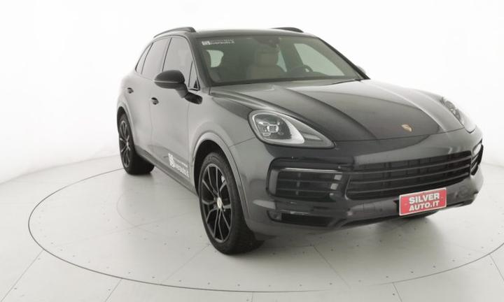 PORSCHE Cayenne 3.0 V6