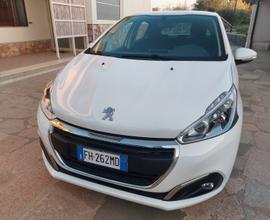 PEUGEOT 208 - 1.2 82CV (usata poco)