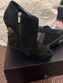 Stivaletti  LE SILLA Pelle scamosciata neri