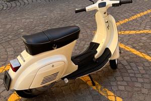 Vespa 50 special