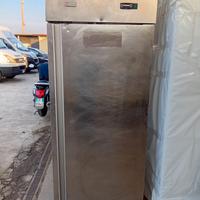ARMADIO FRIGO IN ACCIAIO