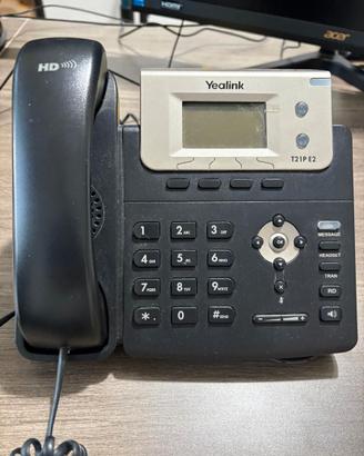 n. 3 telefoni VoIP Yealink SIP‑T21PE2