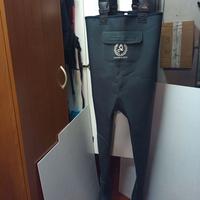 Tuta wading per la pesca